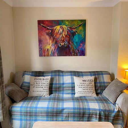 Inverlochy Traditional 3 Bed Town House מראה חיצוני תמונה