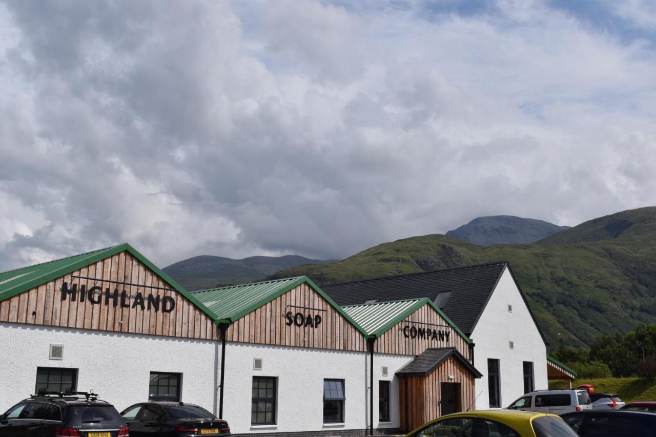 Inverlochy Traditional 3 Bed Town House מראה חיצוני תמונה